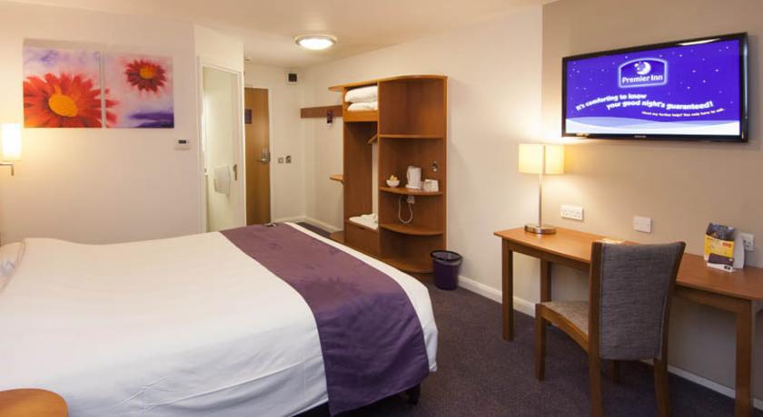 Premier Inn Chester Central - North Extérieur photo