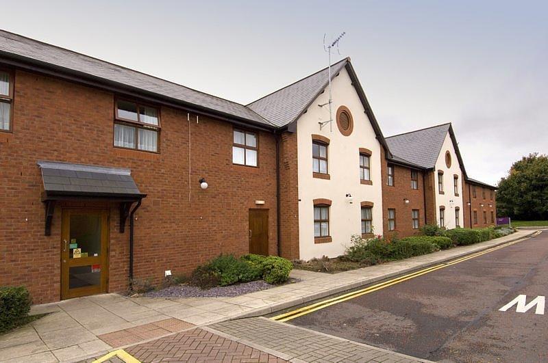 Premier Inn Chester Central - North Extérieur photo